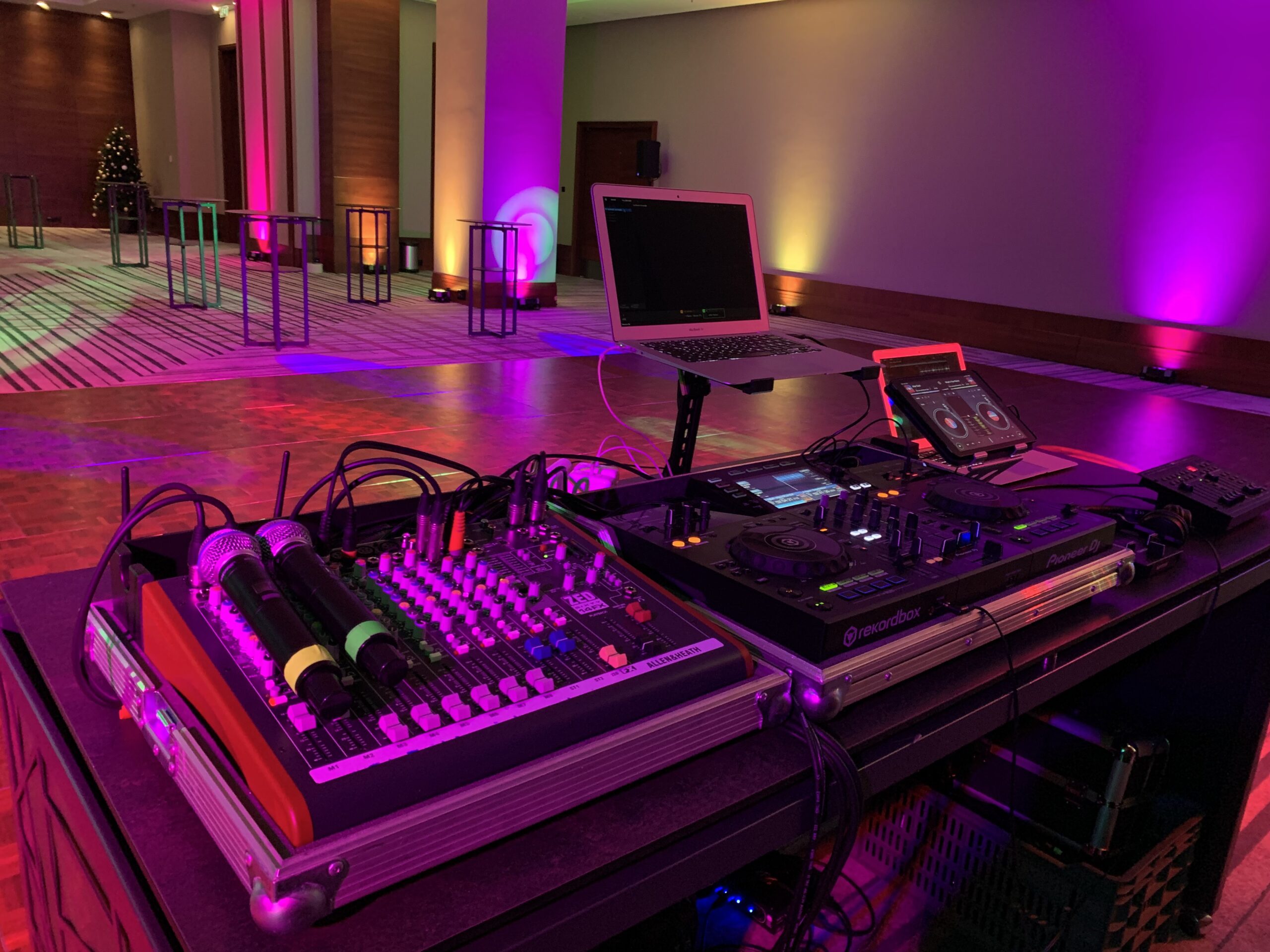 Prémium L-Acoustics hangosítás bérlés és professzionális rendezvényhangosítás Budapesten.